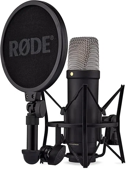 RØDE NT1 5ème Génération Microphone à condensateur de Studio à Grand diaphragme avec Sorties XLR et USB, Support Antichoc et Filtre Anti-Pop pour la, l'enregistrement Vocal et Le podcasting (Noir)